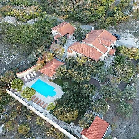 Villa Dabo Novalja Exteriör bild