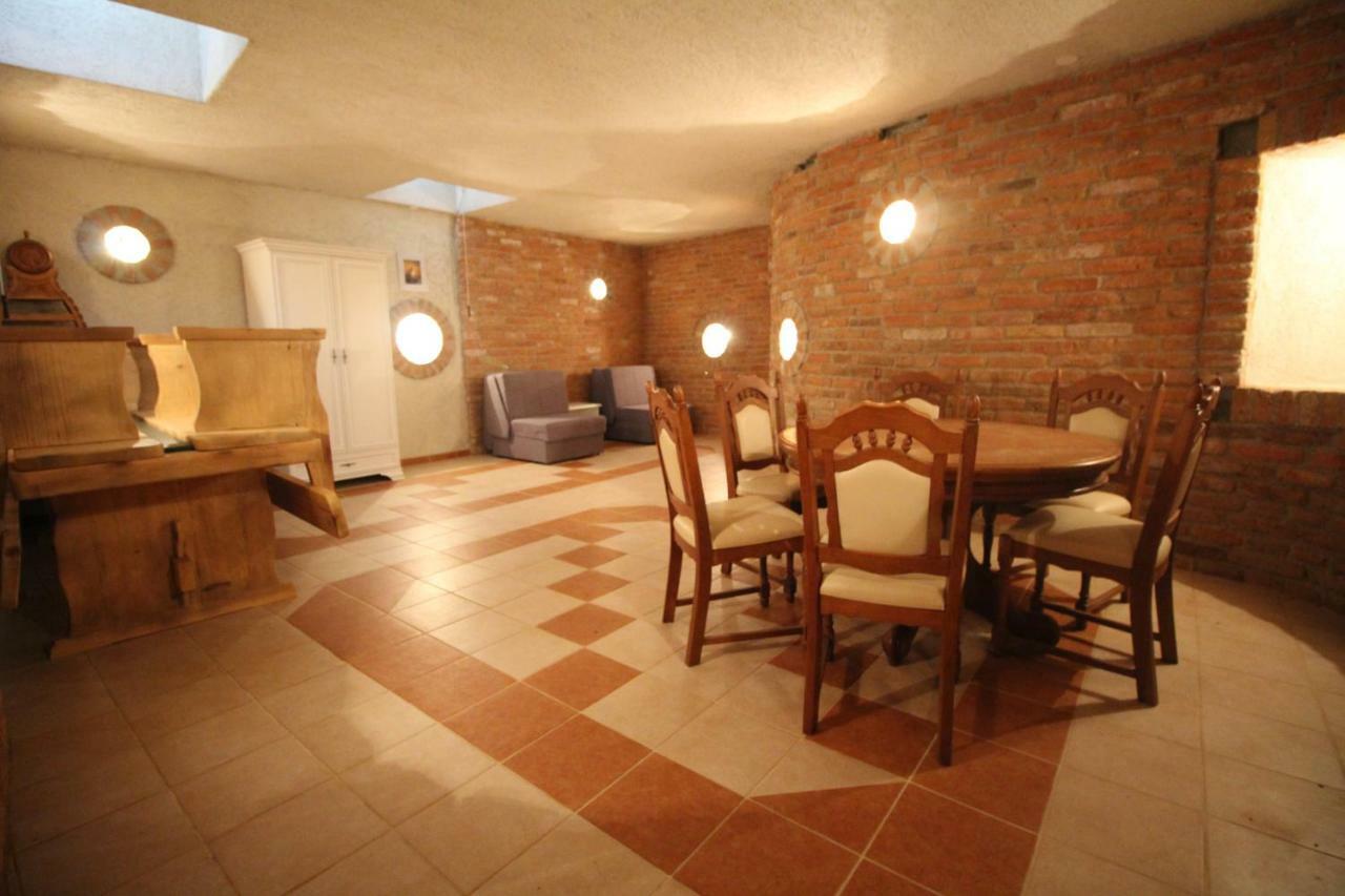 Villa Dabo Novalja Exteriör bild